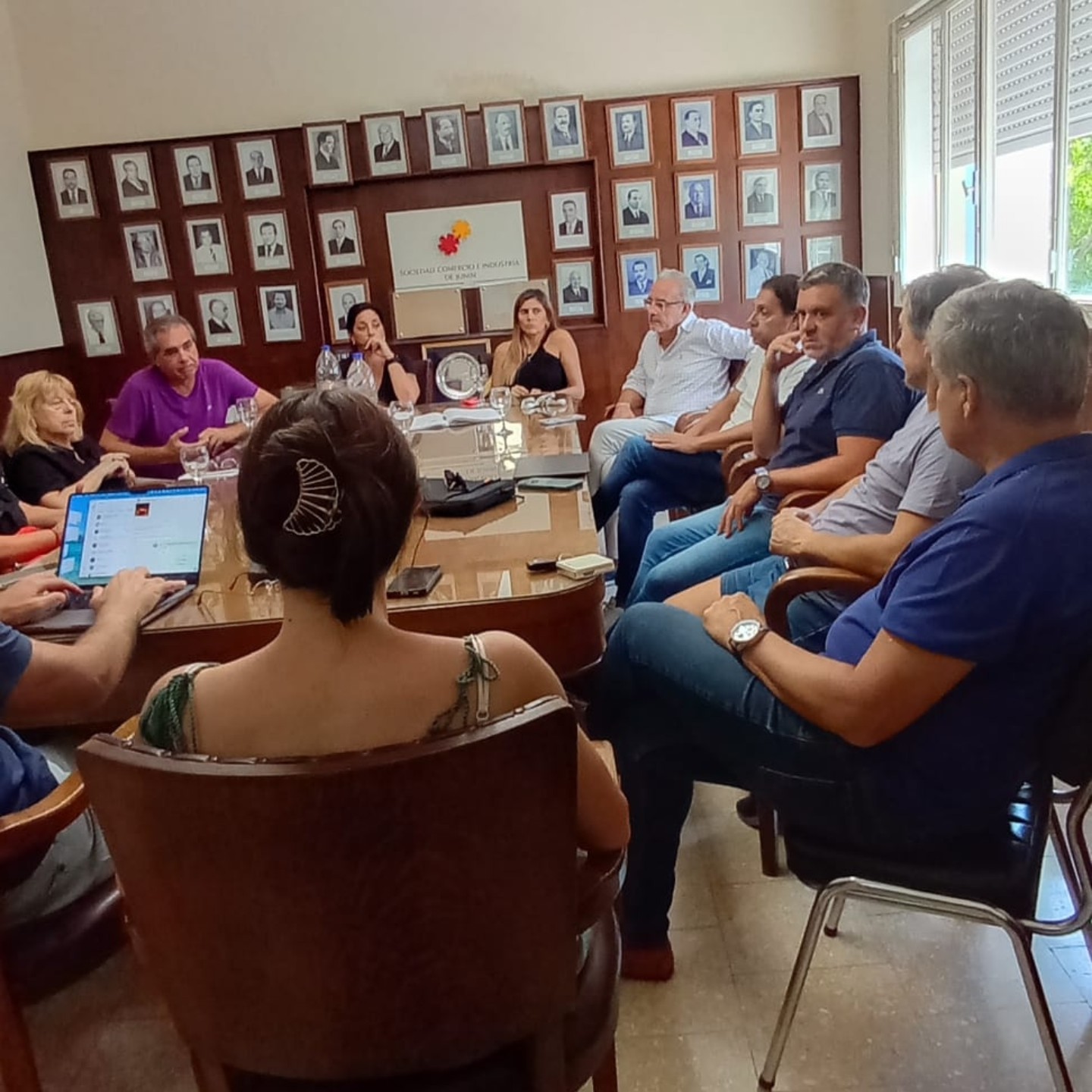 Sociedad de Comercio e Industria 1